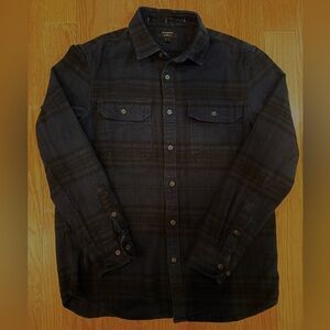 Banana Republic Dark Plaid Heavyweight Button Down